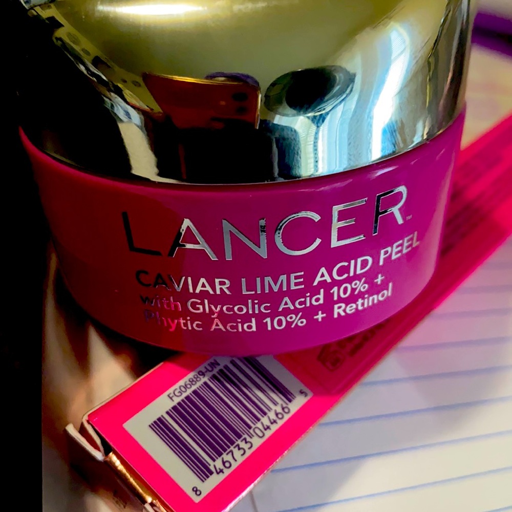 Caviar lime acid peel with 10% glycolic acid +
